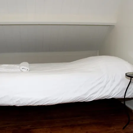 Holiday home Egmonds Kroft Zomerhuis Met Slaapkamer En Doorgangsslaapkamer *