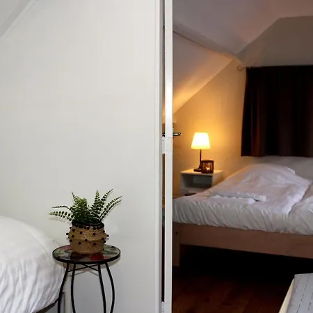 Nyaraló Egmonds Kroft Zomerhuis Met Slaapkamer En Doorgangsslaapkamer Egmond aan Zee