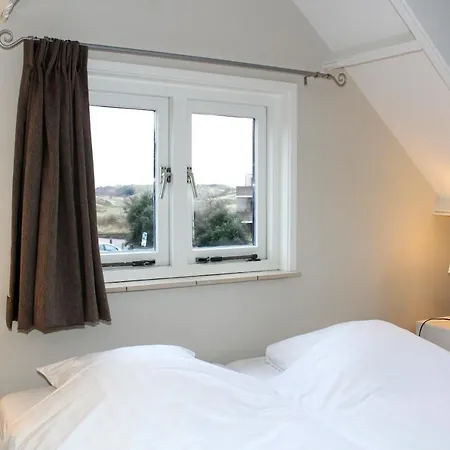 Egmonds Kroft Zomerhuis Met Slaapkamer En Doorgangsslaapkamer Holiday home
